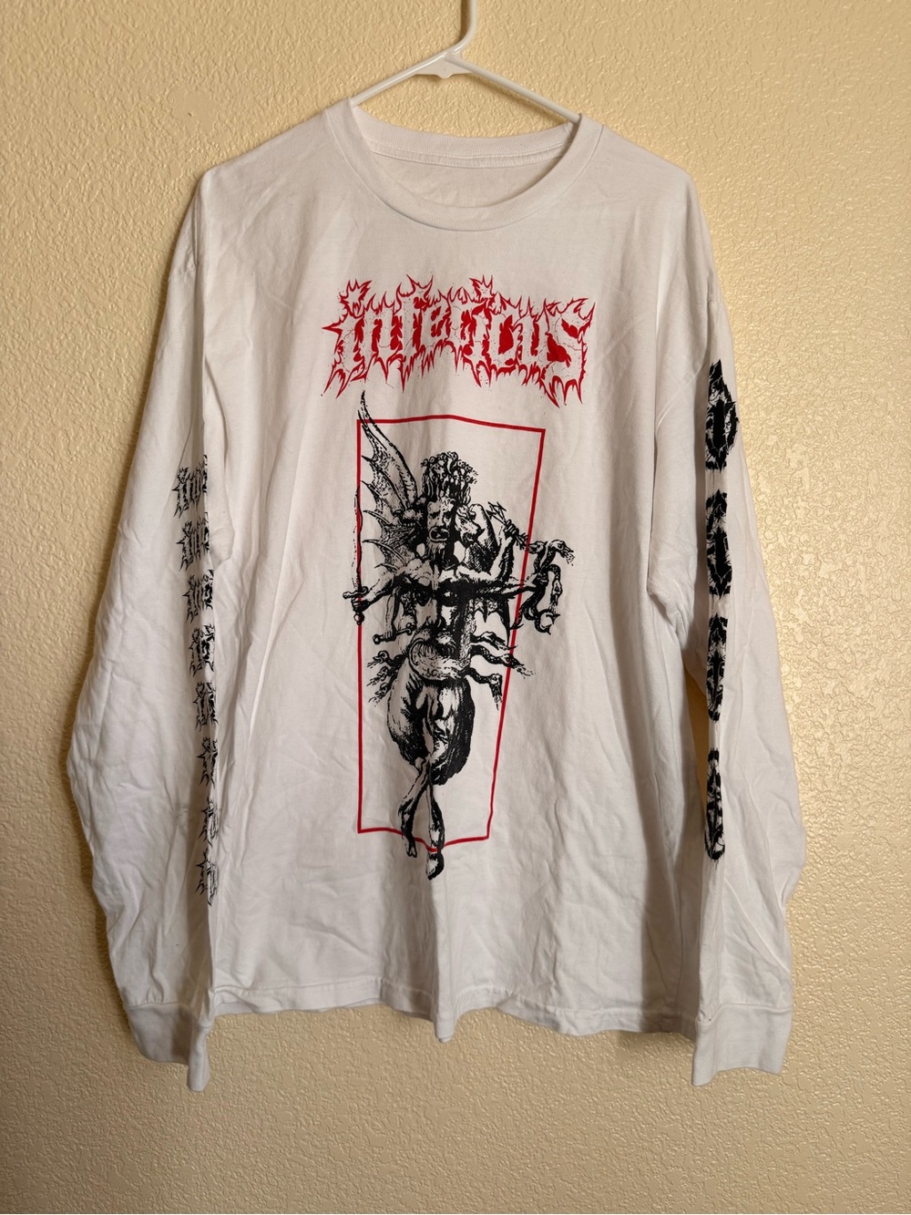 Inferious long sleeve band tee size XL